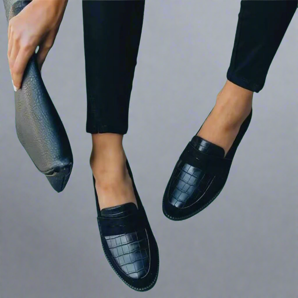 Sanna | Handcrafted Premium Moccasins for Elegant Everyday Moments