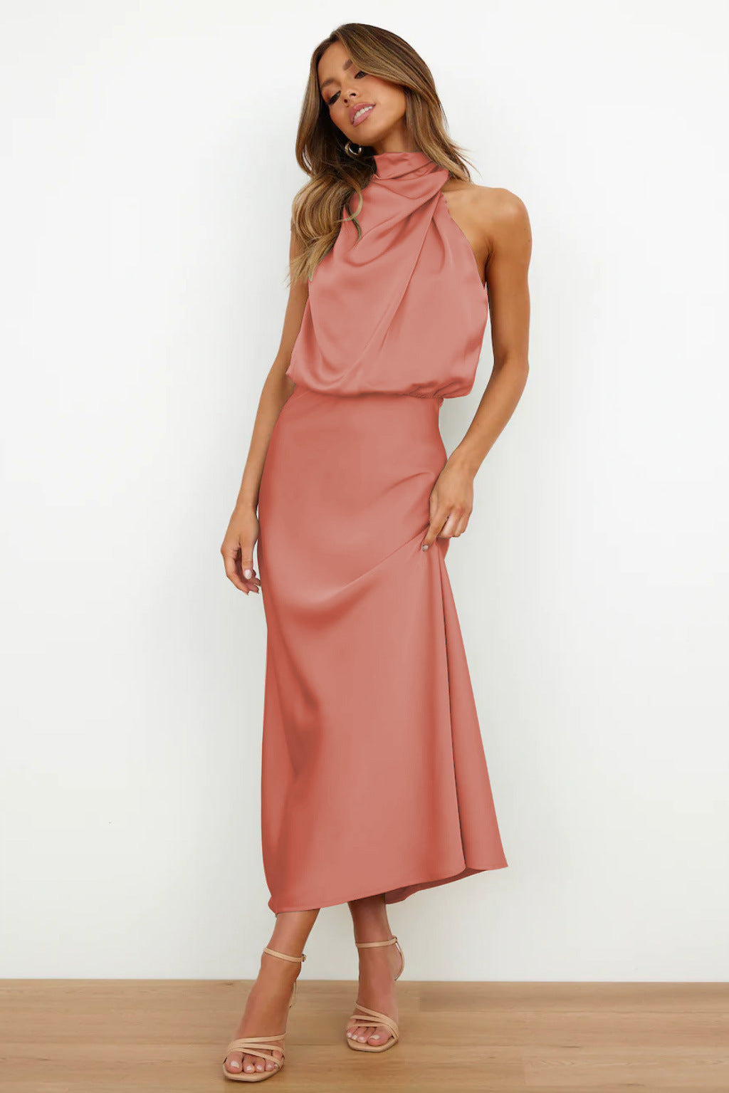 MAYLORA™ | Lange Satin Rückenfreie Robe