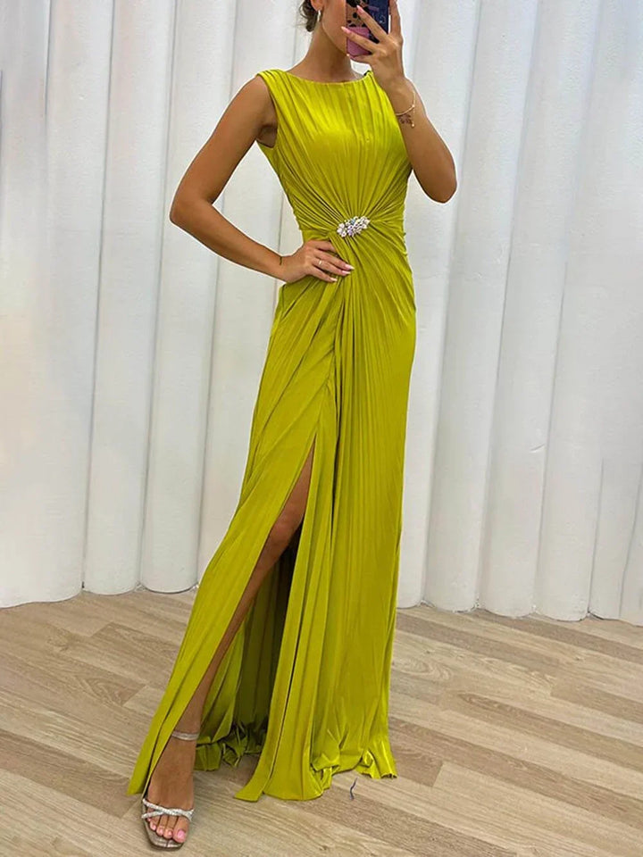Kendra - Stilvolles und Zeitloses Maxikleid mit Schlitzen