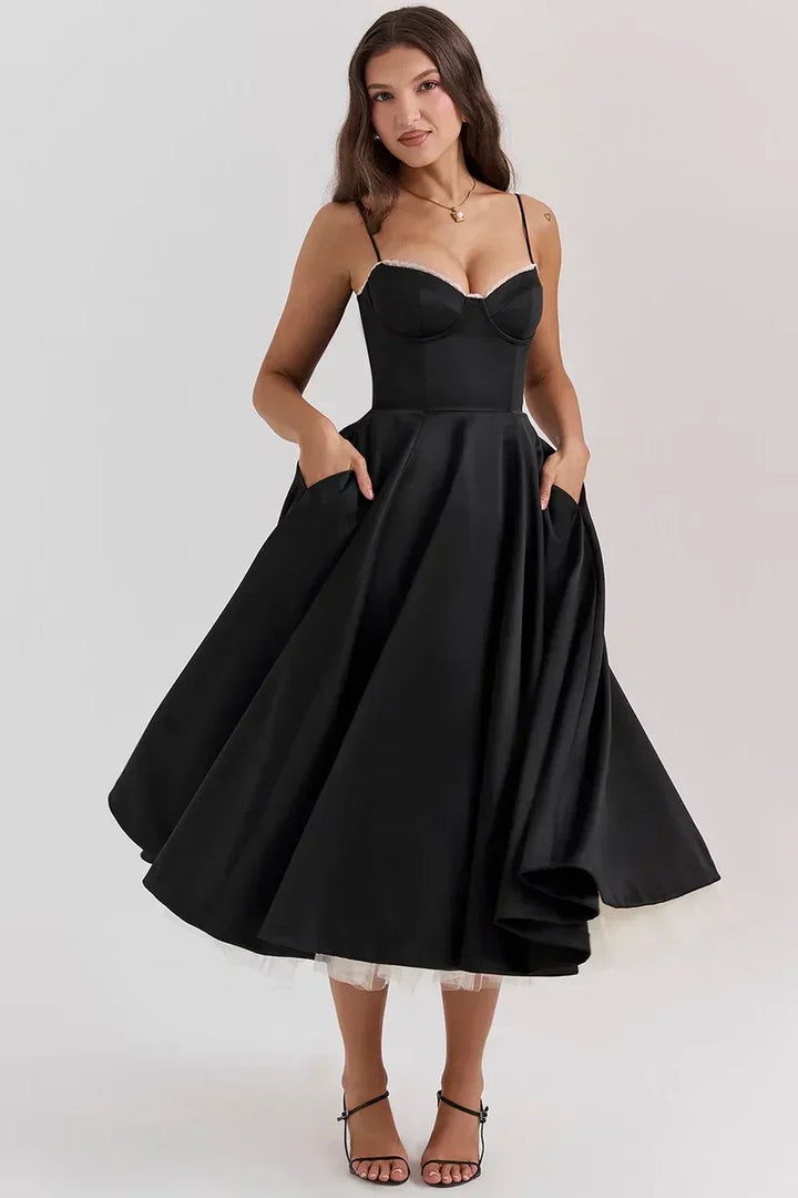 Minerva - Elegantes Spaghetti-Trägerkleid für kleine Prinzessinnen