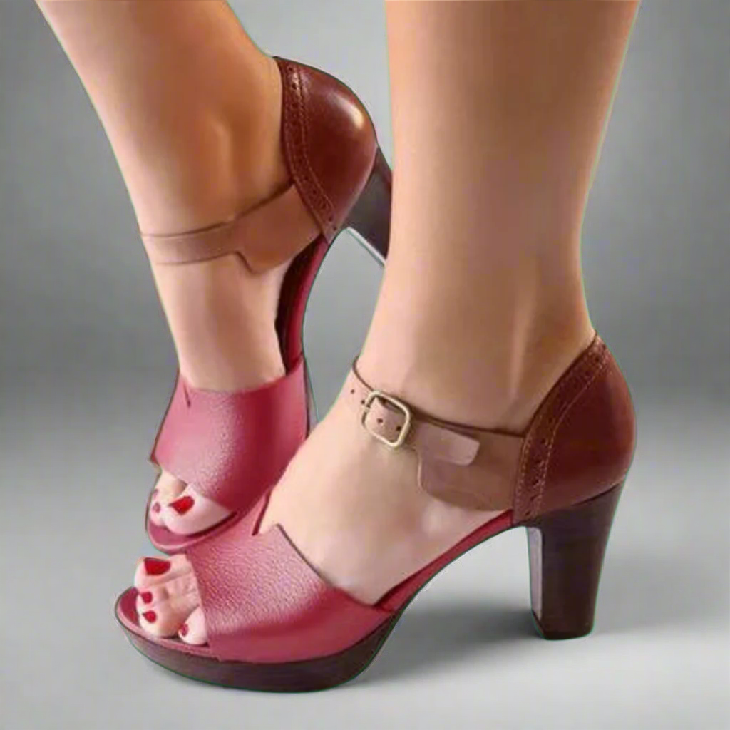 Katharina | Koreanisch inspirierte High-Heel Sandalen mit Farbblock und Schnalle