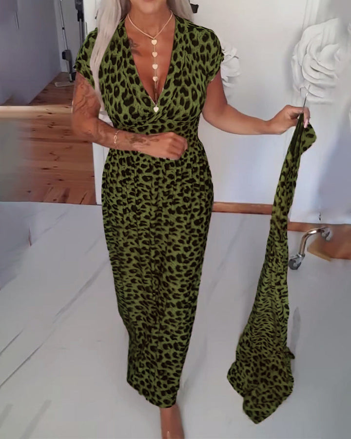MAYLORA - Elegantes Kleid mit Leopardenmuster und V-Ausschnitt
