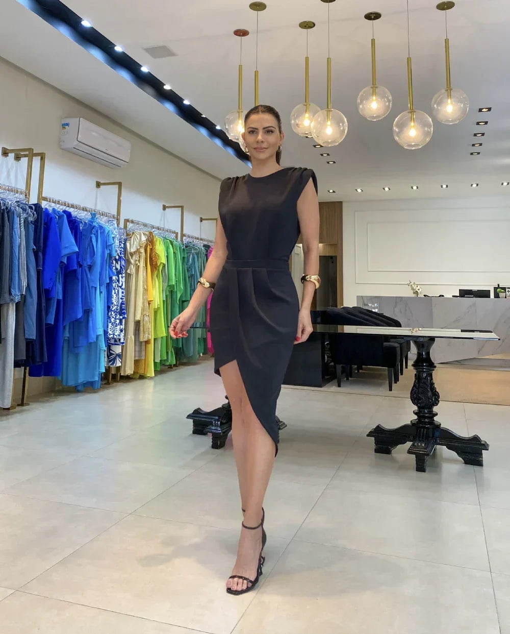 MAYLORA™ | Cocktailkleid mit Tulpen-Saum