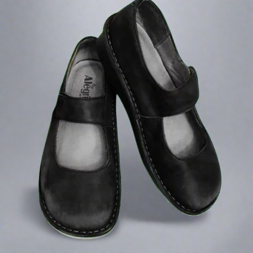 Petra | Neue Einfarbige Damenschuhe – Stilvoll und Bequem
