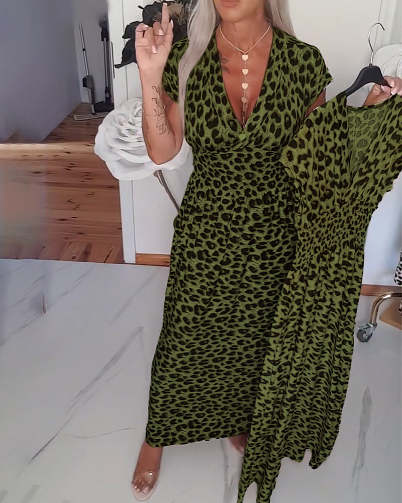 MAYLORA - Elegantes Kleid mit Leopardenmuster und V-Ausschnitt