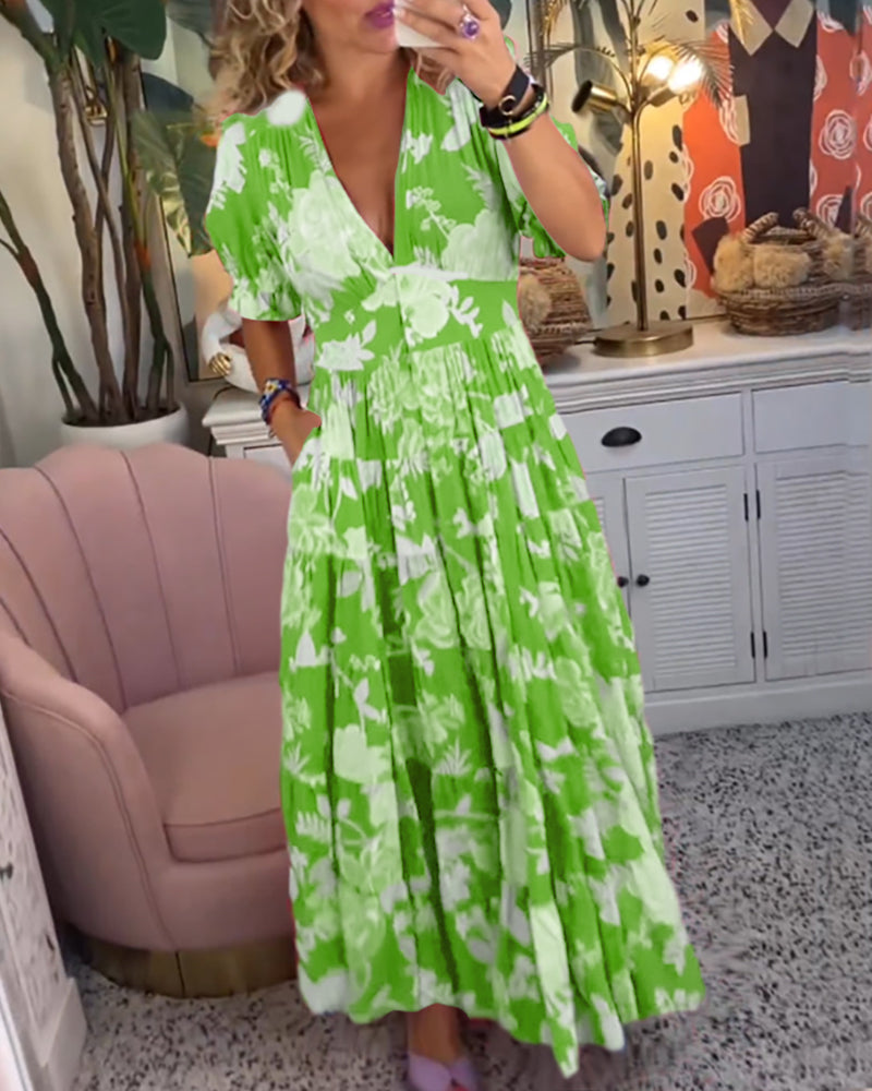 Reagan Maxi-Blumenkleid mit kurzen Ärmeln und V-Ausschnitt