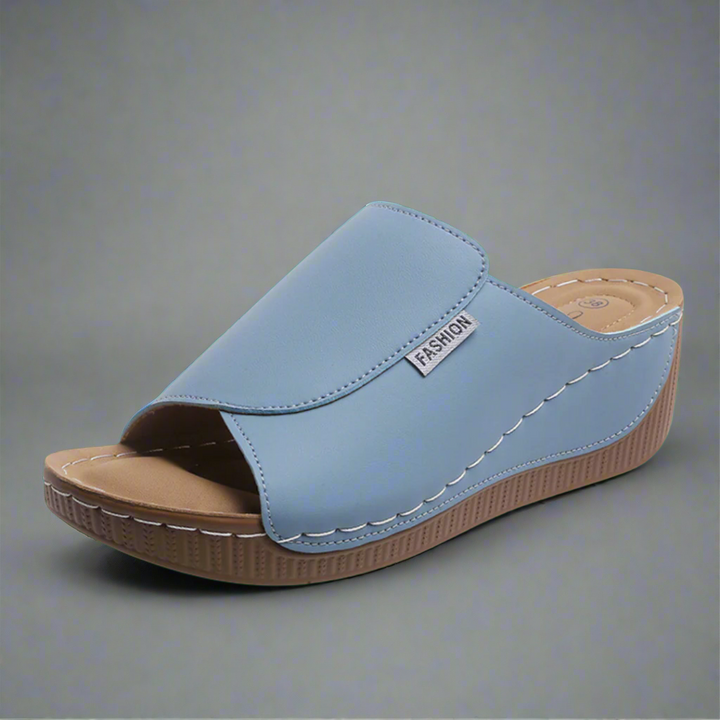 Ortrudis | Handcrafted Sandal with Comfortable Footbed