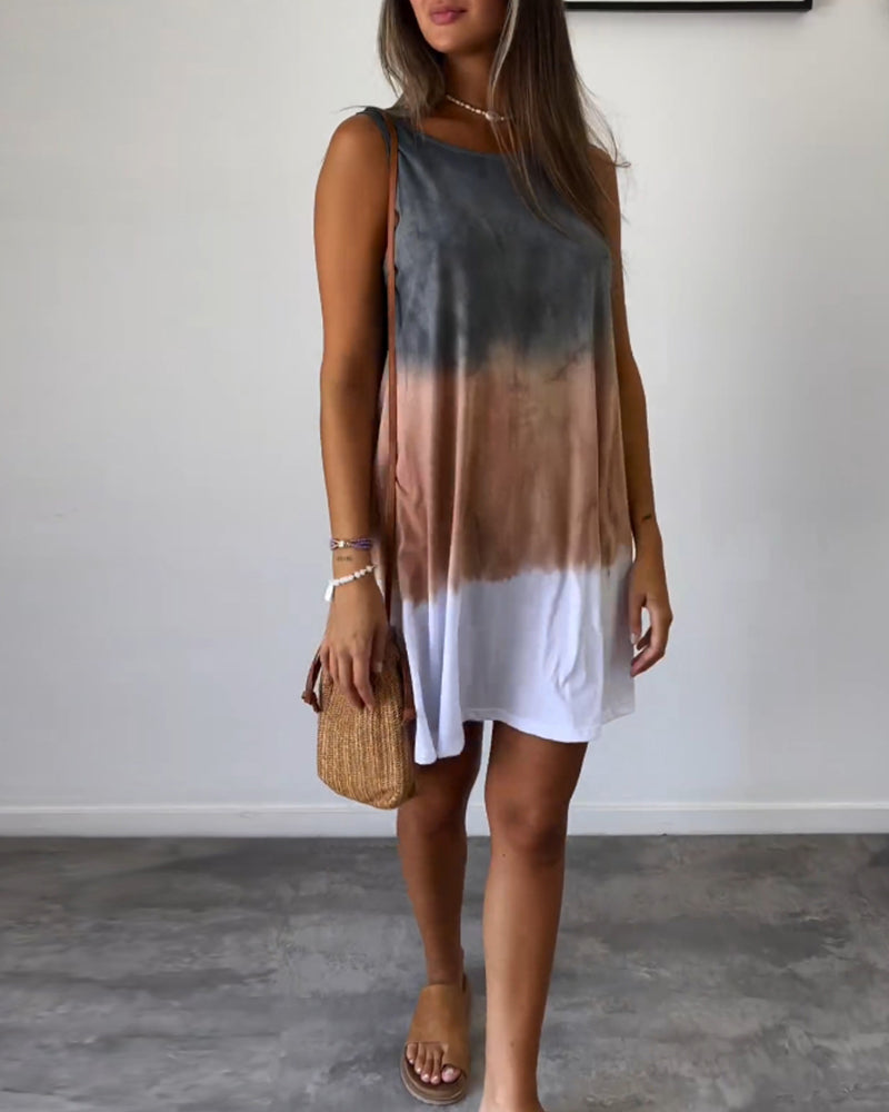 Josie - Mini Kleid mit Farbverlauf im Tie-Dye-Design