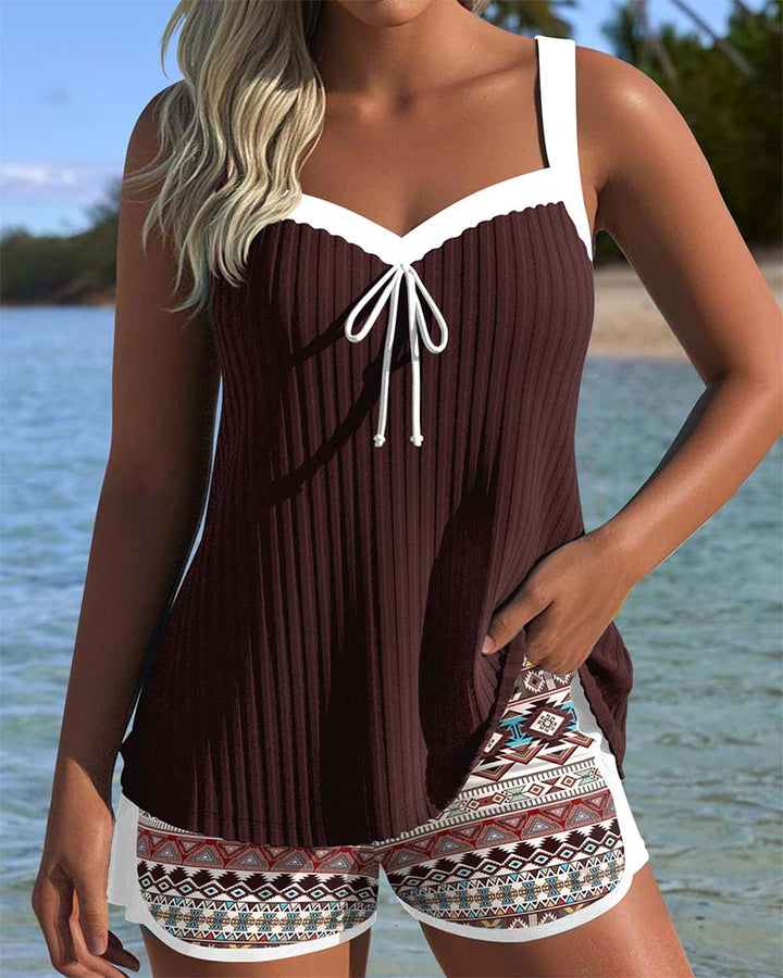 Tankini mit Rippendesign und bedruckten Strandshorts