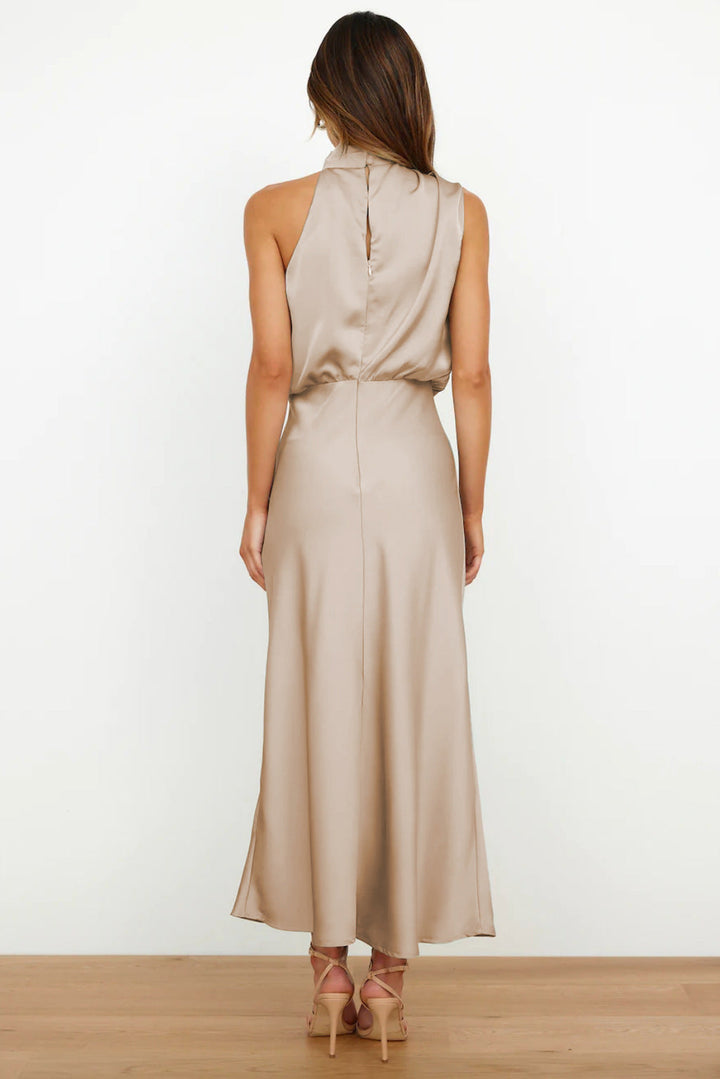 MAYLORA™ | Lange Satin Rückenfreie Robe