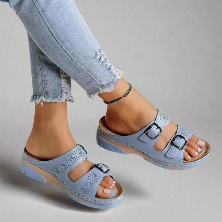 Dorothee | Doppelt Riemen Keilabsatzsandalen – Komfortabel und Trendy