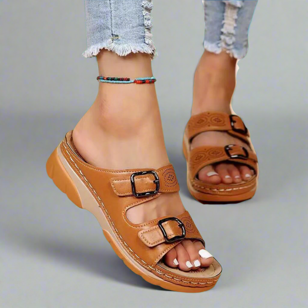 Dorothee | Doppelt Riemen Keilabsatzsandalen – Komfortabel und Trendy