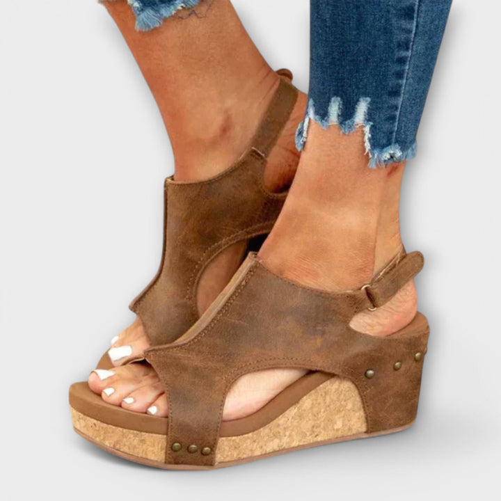 Lina - Orthopedic Wedge Heel Shoes