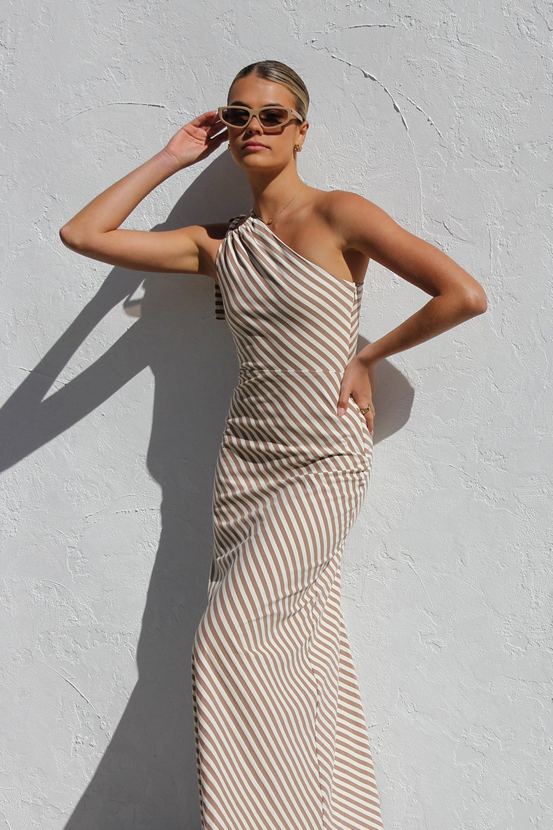 MAYLORA™ | Stilvolles gestreiftes Sommerkleid