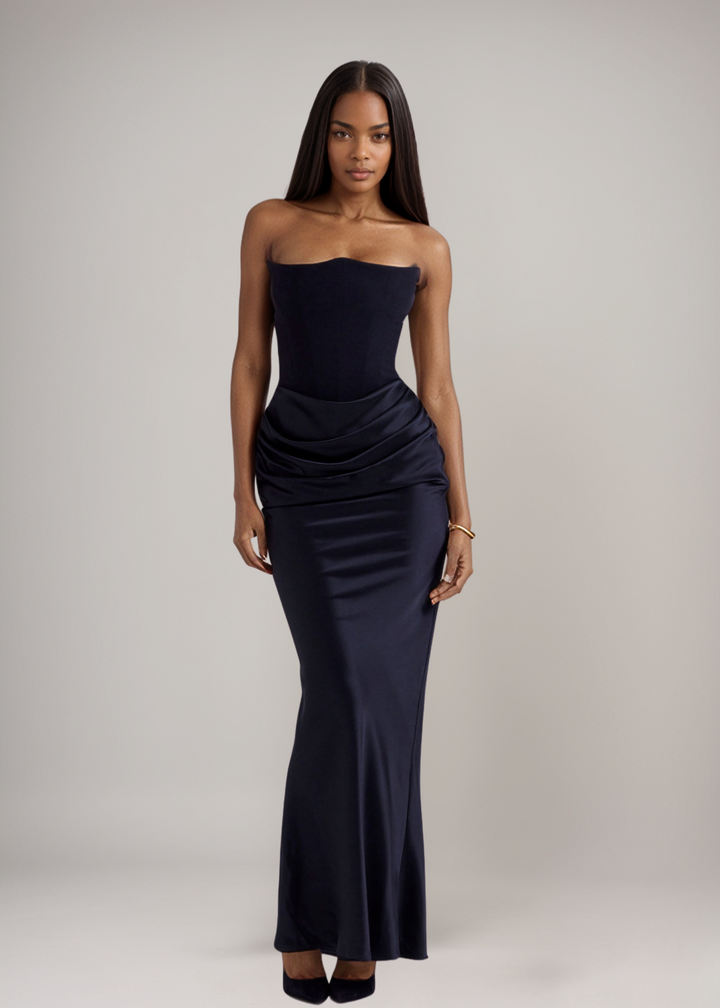 MAYLORA™ | Satin Kleid in taillierter Sanduhr-Form