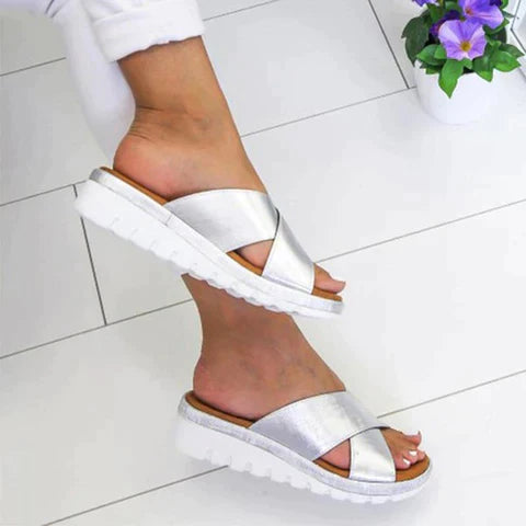 CloudWalk | Stilvolle orthopädische Sandalen für jeden Anlass