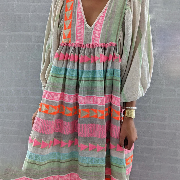 Ziggy - Maxikleid mit Puffärmeln und nostalgischem V-Ausschnitt