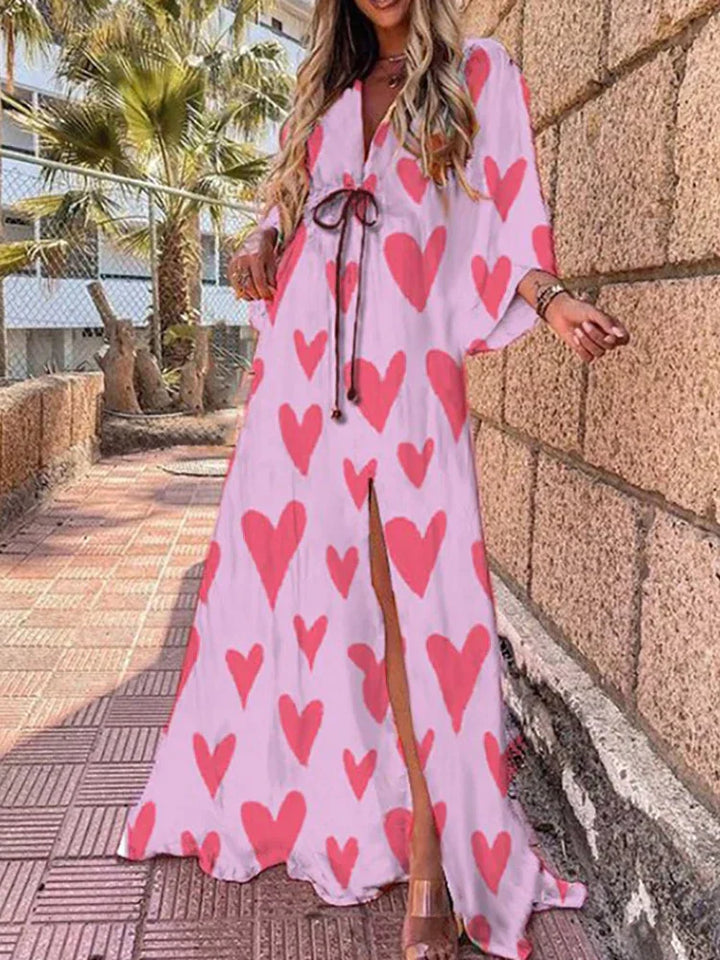 Lara - Rotes Boho-Kleid mit Auffälligem Muster