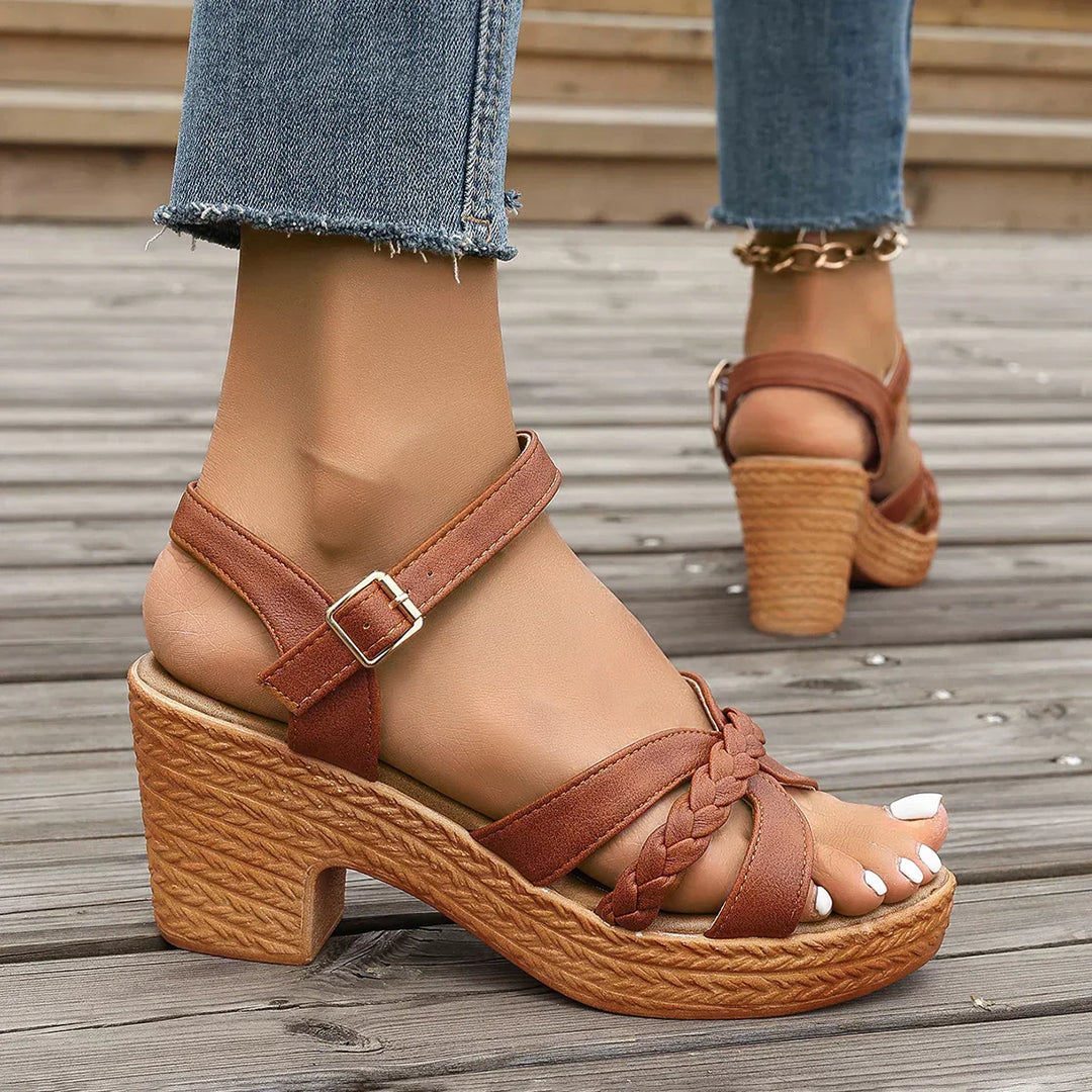 Senna – Stylische orthopädische Sandalen