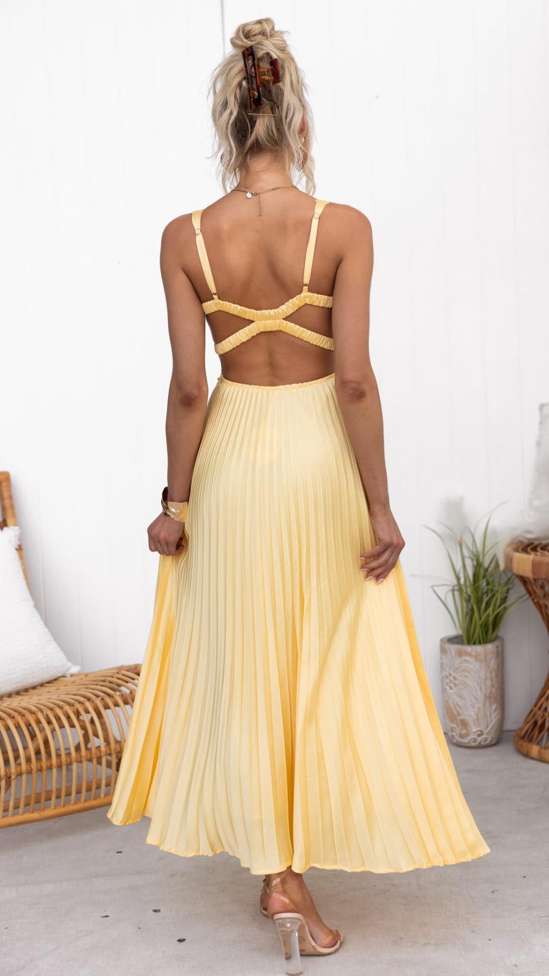 MAYLORA™ | Plissiertes Midikleid mit V-Ausschnitt