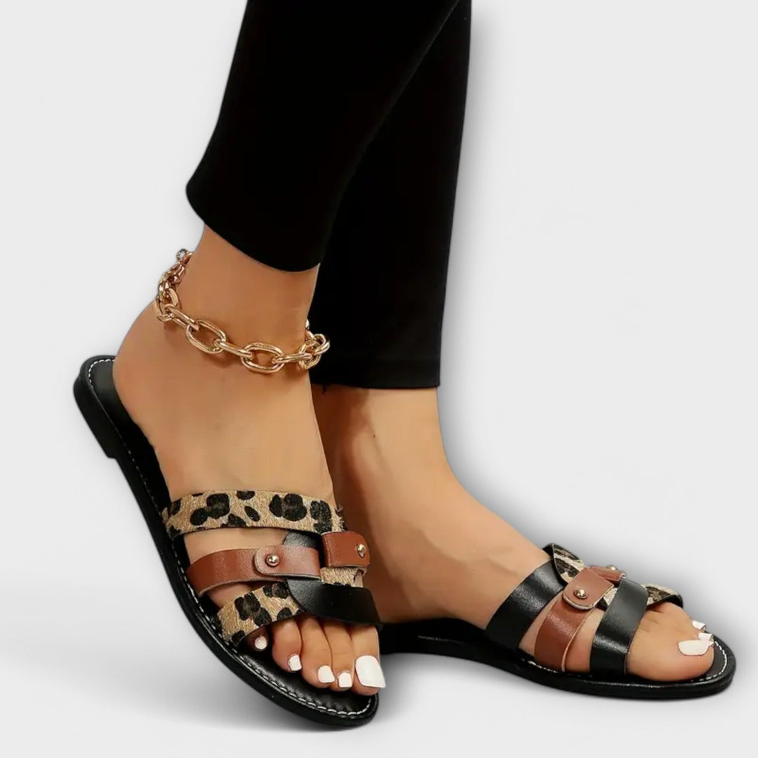 Leopardenmuster Sandalen mit gekreuzten Riemen