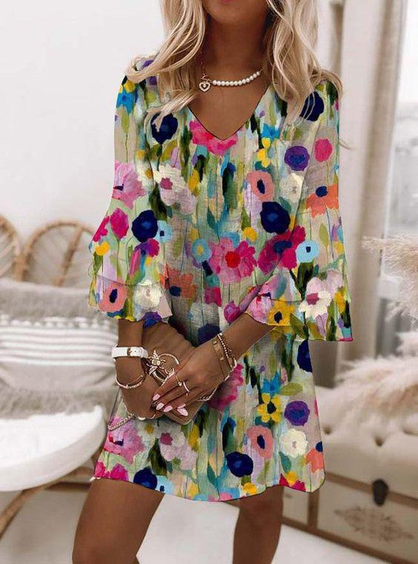 Tabitha - Romantisches Mini Blumen Kleid mit V-Ausschnitt