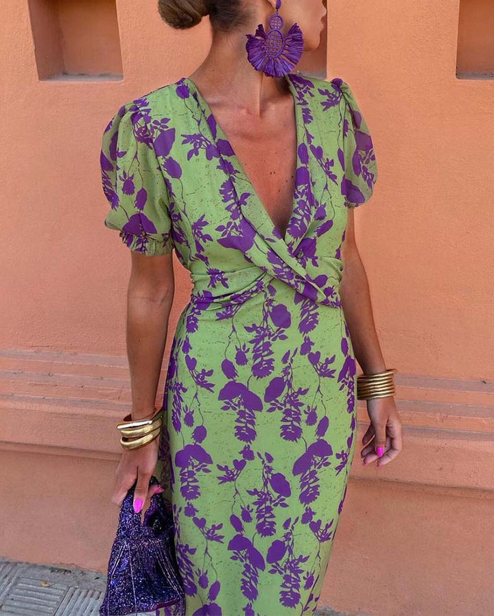 Della - Faltige Boho-Blumenrobe für Damen