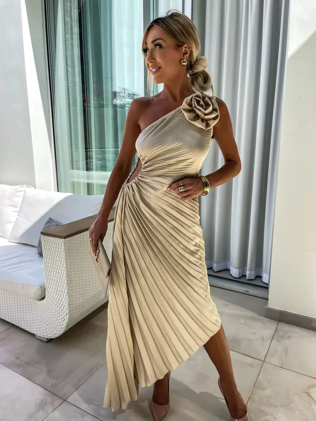 Camila | Verspieltes Blumenkleid für romantische Anlässe