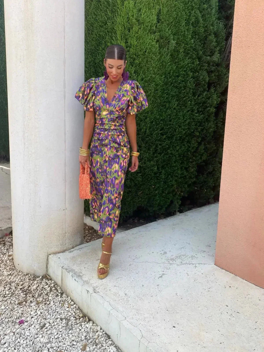 MAYLORA™ | Midi-Kleid mit strukturierten Designs in lebendigen Farben