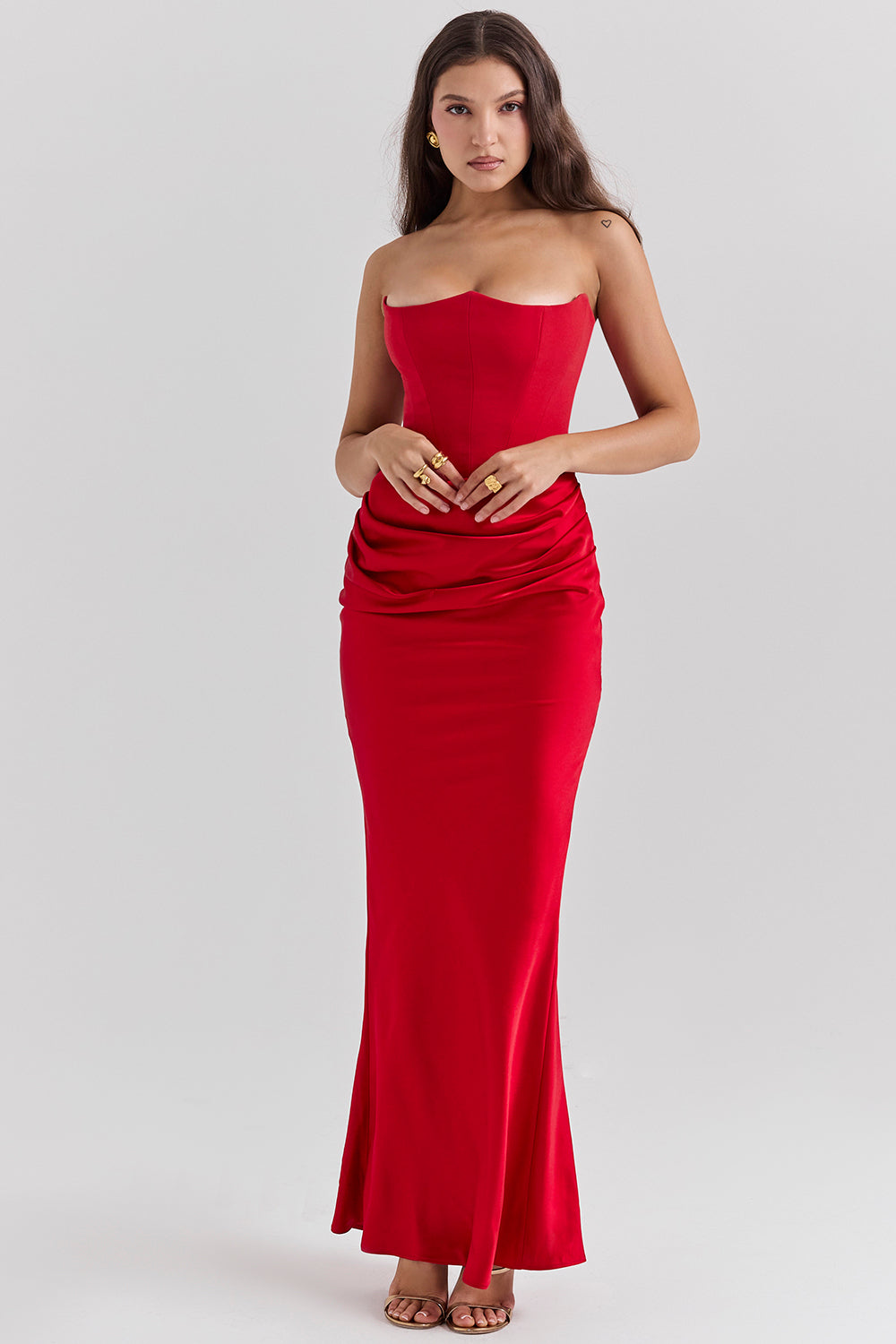 MAYLORA™ | Satin Kleid in taillierter Sanduhr-Form