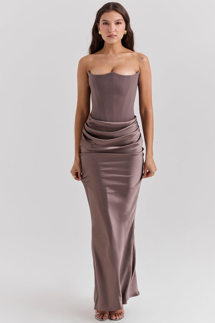 MAYLORA™ | Satin Kleid in taillierter Sanduhr-Form